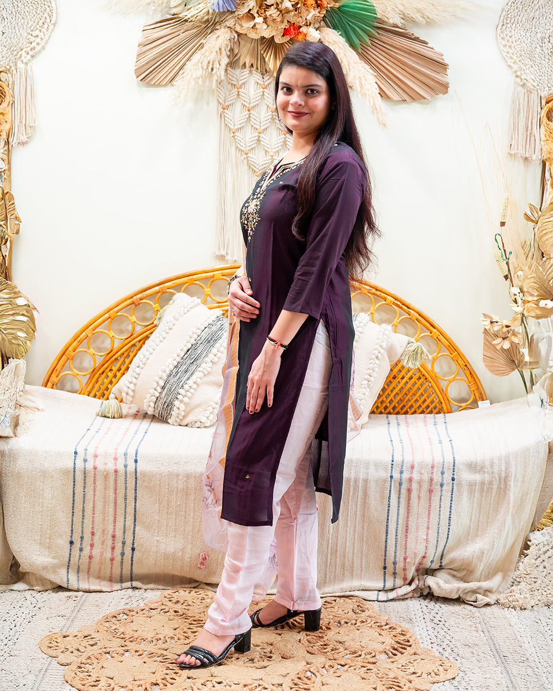 Regal Plum Purple Kurta Set with Contrasting Pink Pants & Floral Dupatta